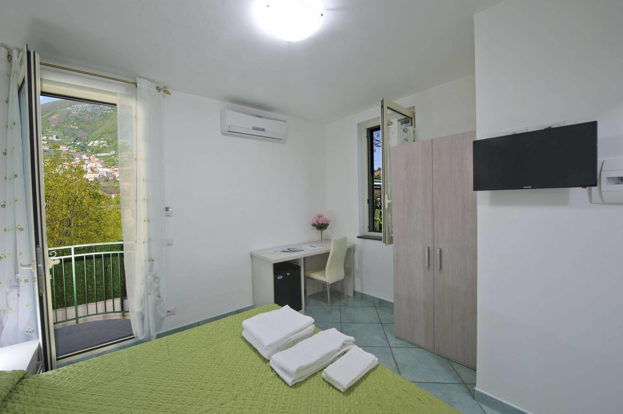 Bed and Breakfast Gli Dei gemelli Agerola Exterior foto